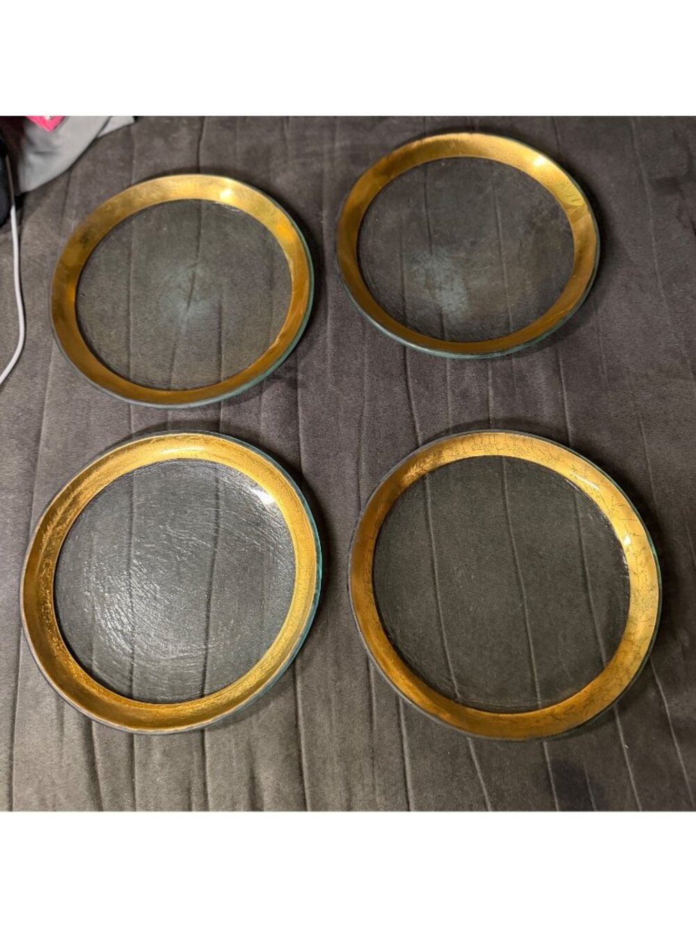 Set Of 4 Annieglass Glass Plates With Gold Leaf Trim